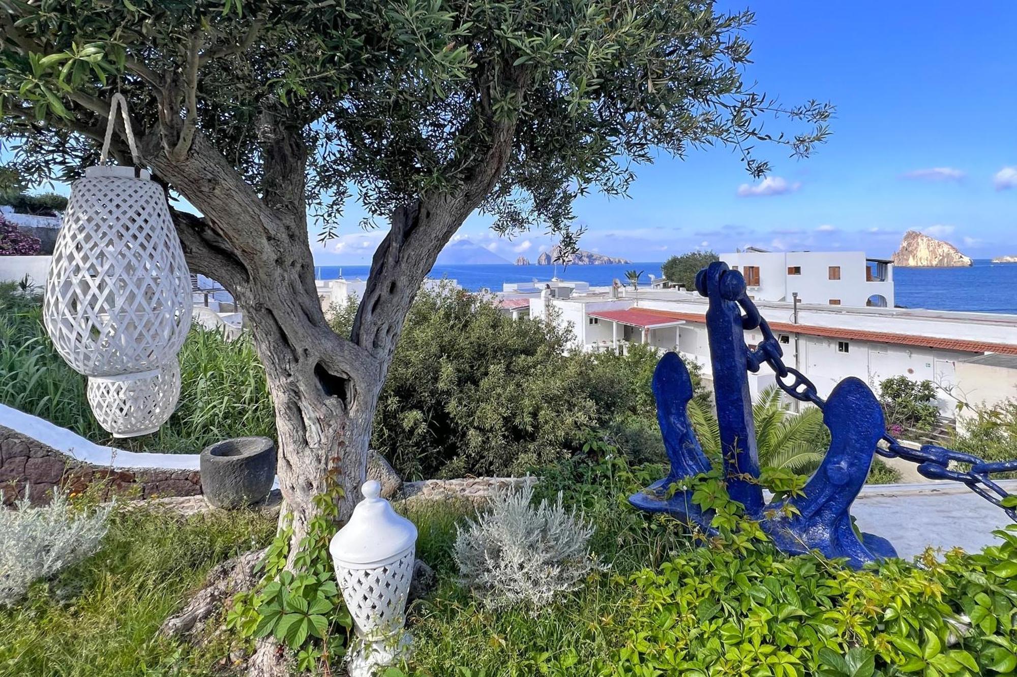 Hotel Dependance La Caletta Panarea Exterior foto